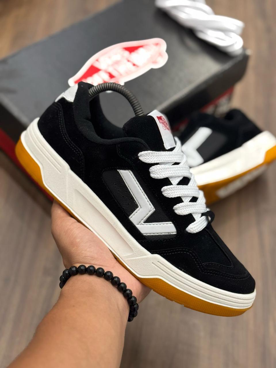 Unpland Black